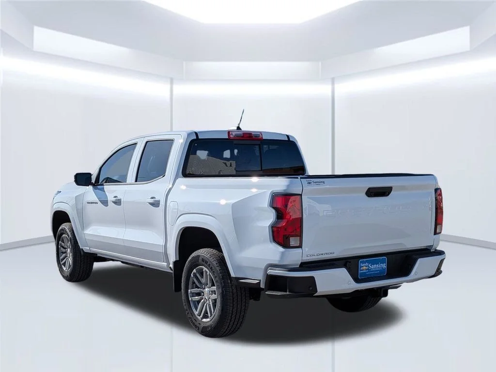 New 2026 White Chevrolet LT image 4