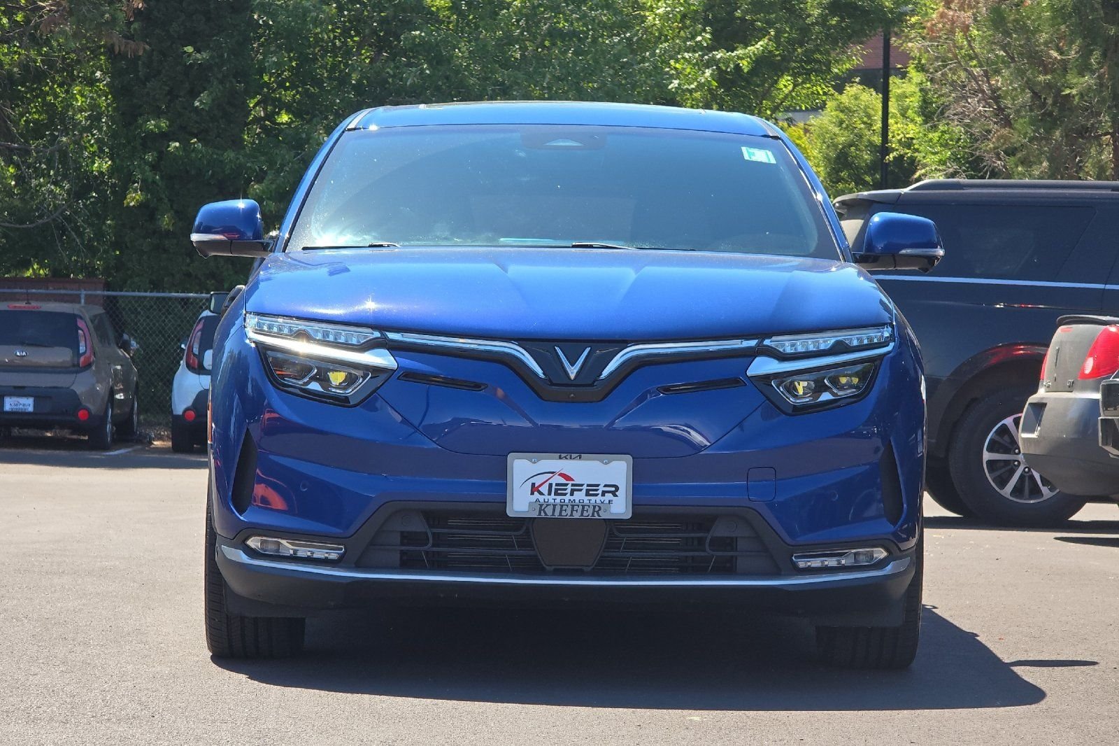 Used 2023  VinFast Plus image 9