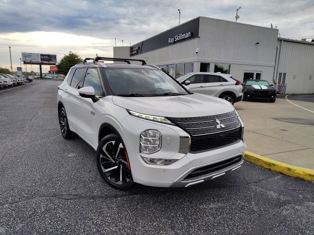 2023 Mitsubishi Outlander Plug-In Hybrid