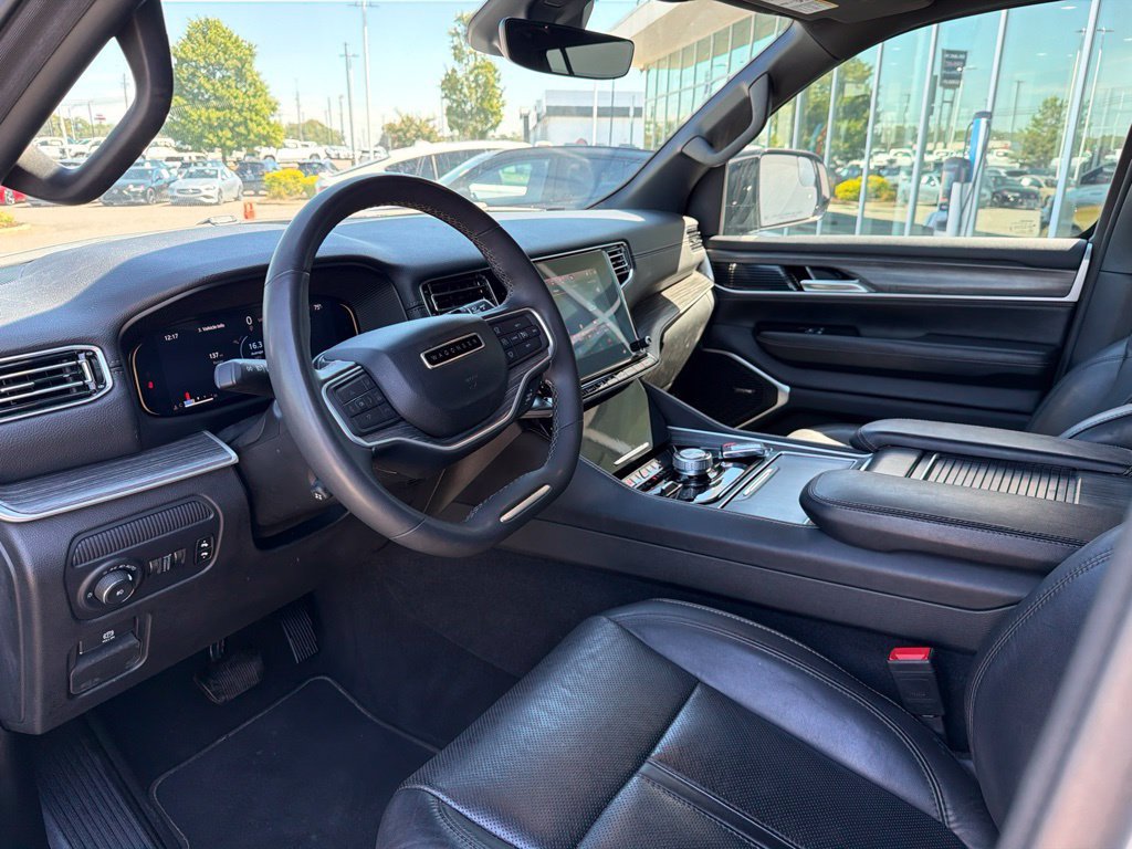 Used 2024 White Jeep Series II image 17