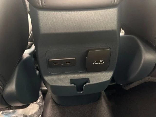 New 2026 Oxford White Ford Lariat® image 26