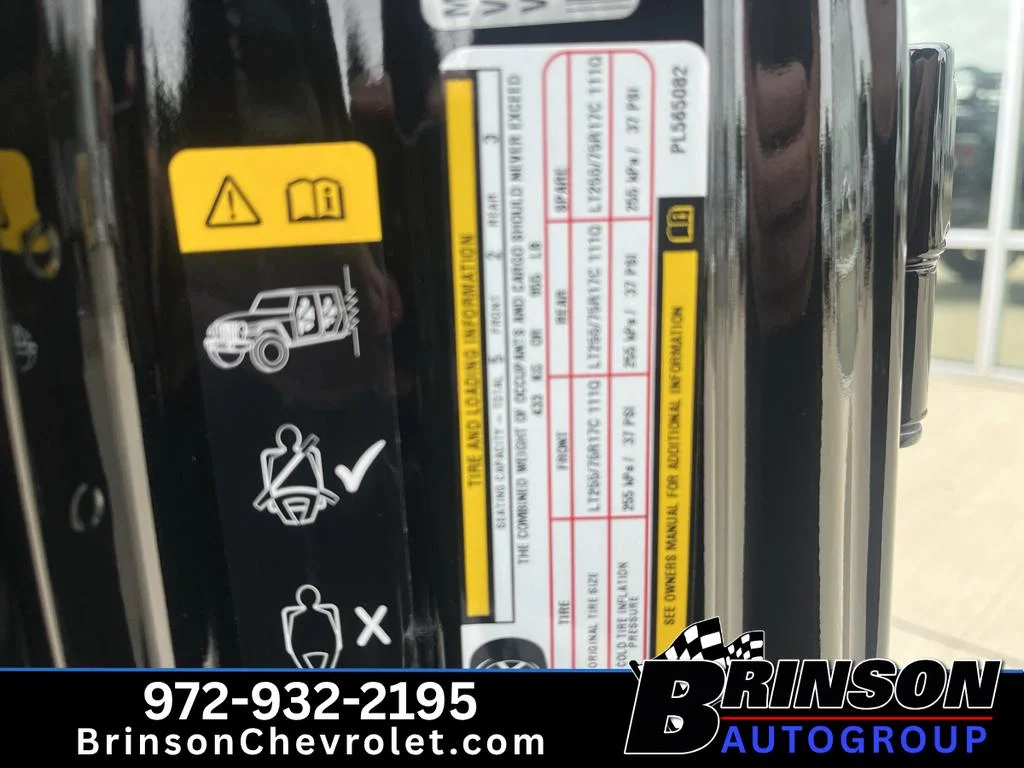 Used 2023 Black Clearcoat Jeep Texas Trail image 16