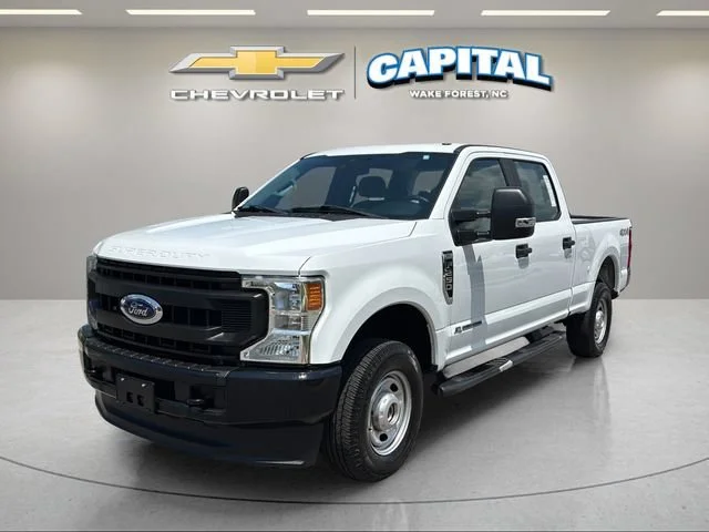 Used 2020 White Ford XL image 10