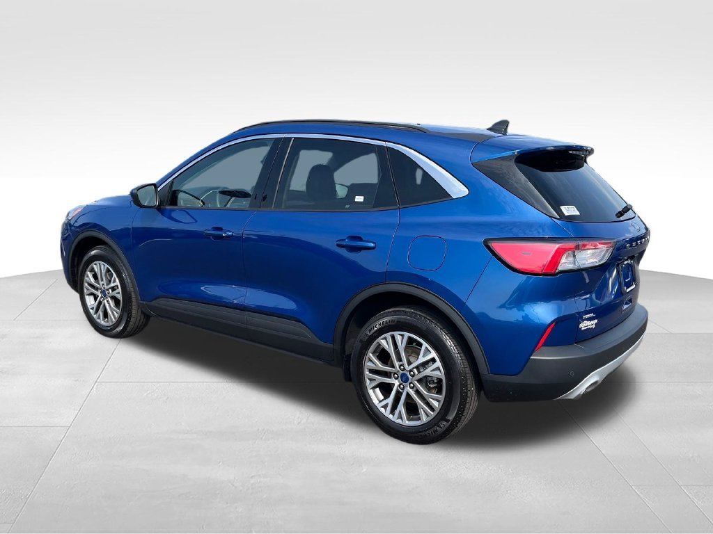 Used 2022 Blue Ford SEL image 3
