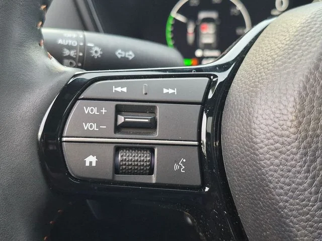 Used 2025  Honda Sport Touring image 11