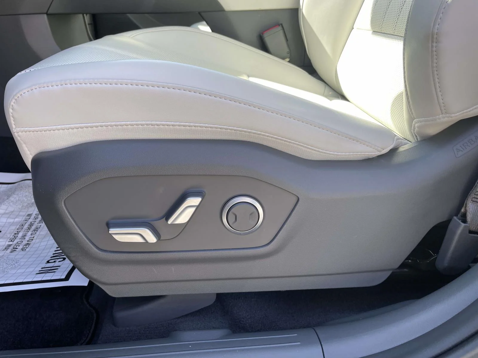 Used 2026 Atlantis Blue Hyundai SEL image 10