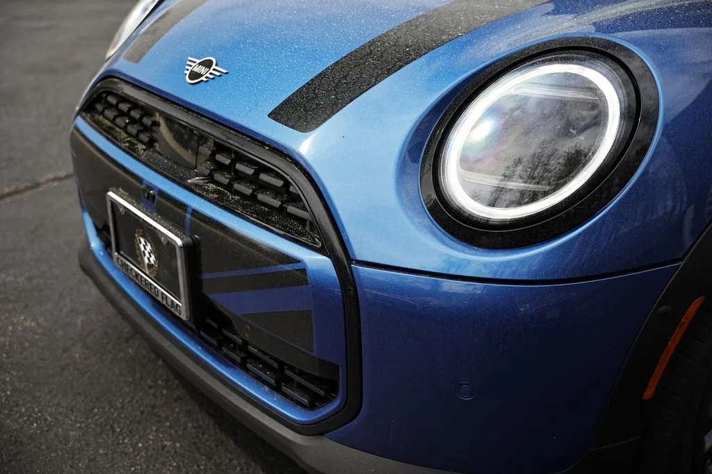 New 2026 Blue Metallic MINI Iconic image 11
