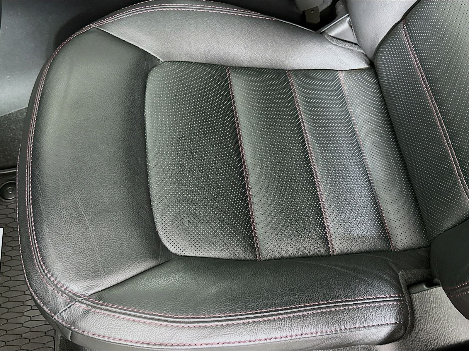 Certified Used 2025 Jet Black Mazda 2.5 Turbo Premium image 20