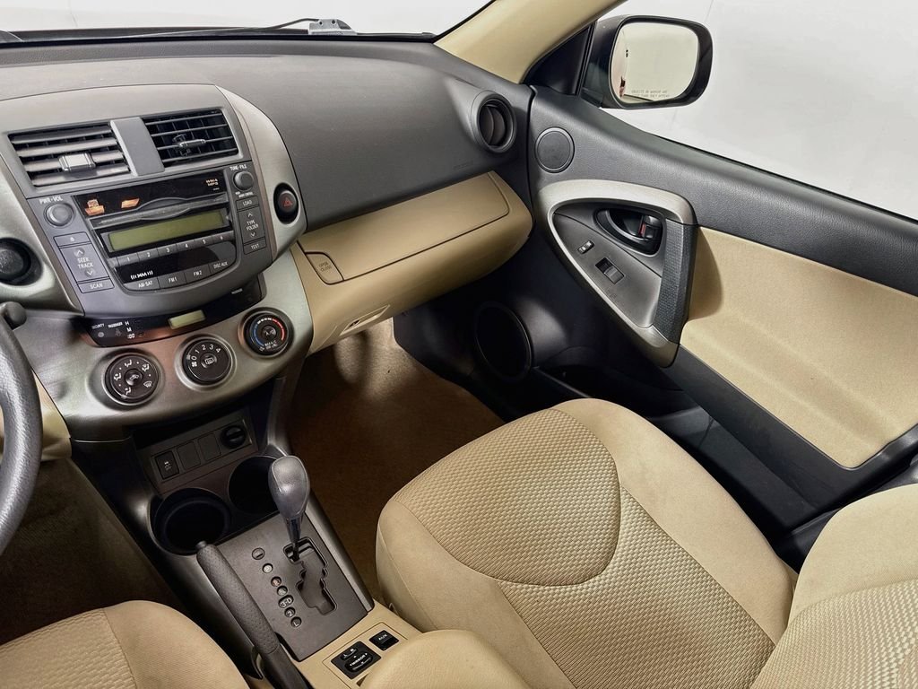 Used 2011 Barcelona Red Metallic Toyota Base image 21