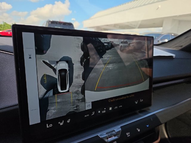 New 2026 Ultra White Lexus PREMIUM PLUS AWD image 17