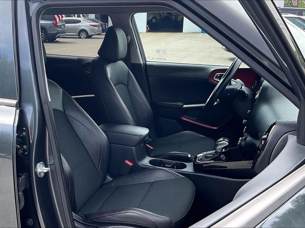 Used 2023 Gray Kia GT-Line image 11