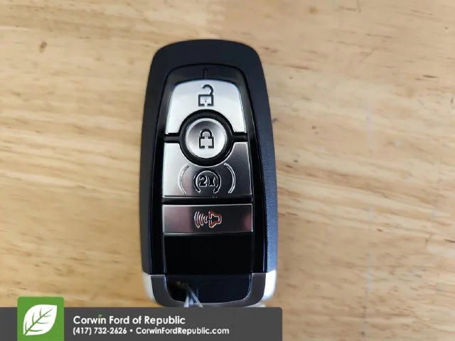 New 2026 Azure Gray Metallic Tri-Coat Ford Lariat® image 10