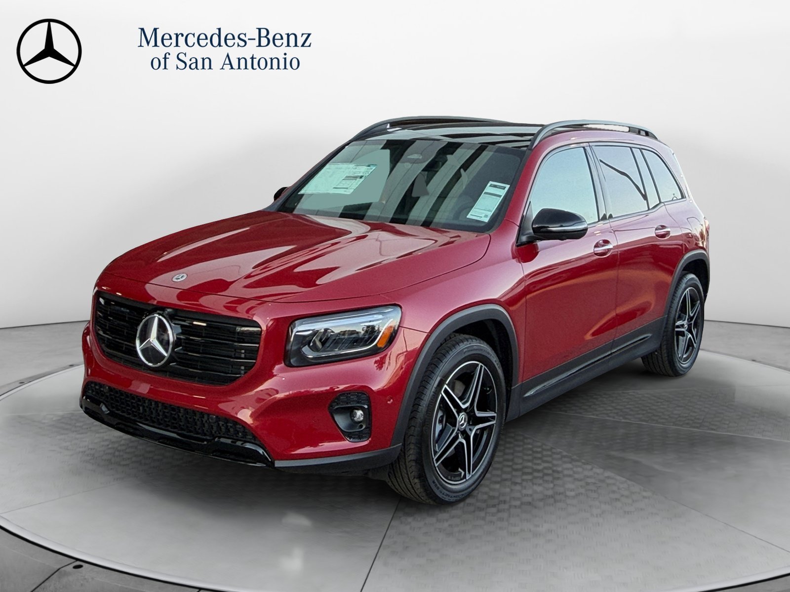 New 2026 MANUFAKTUR Patagonia Red Metallic Mercedes-Benz GLB 250 image 3