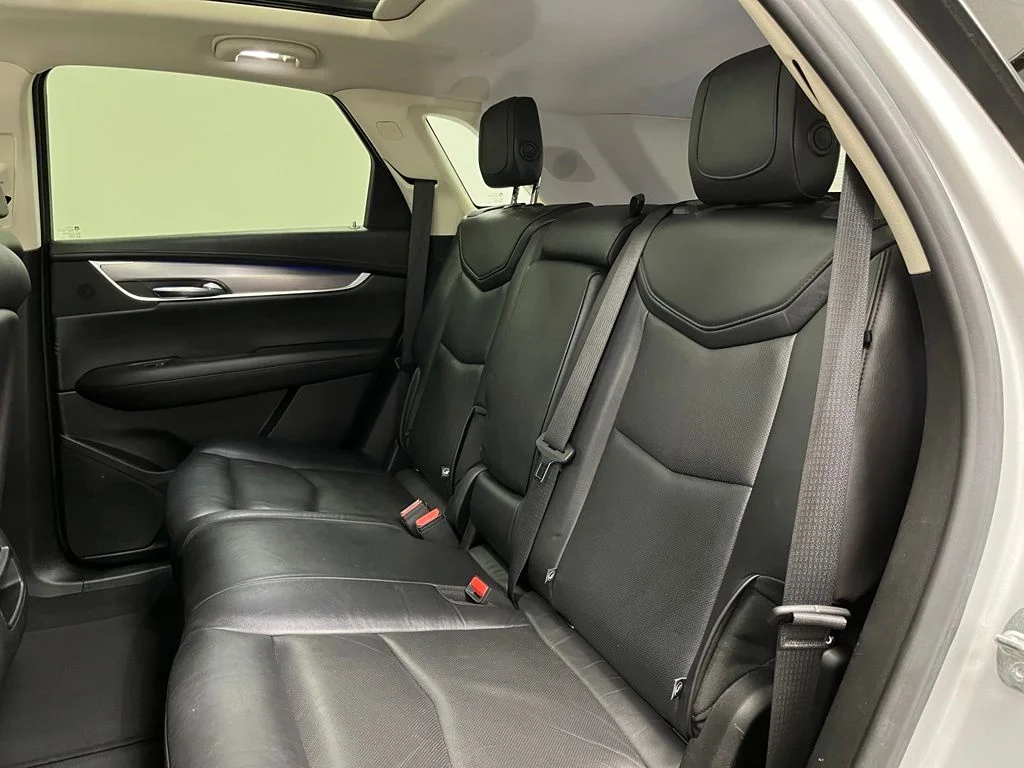 Used 2019 Silver Cadillac Premium Luxury image 43