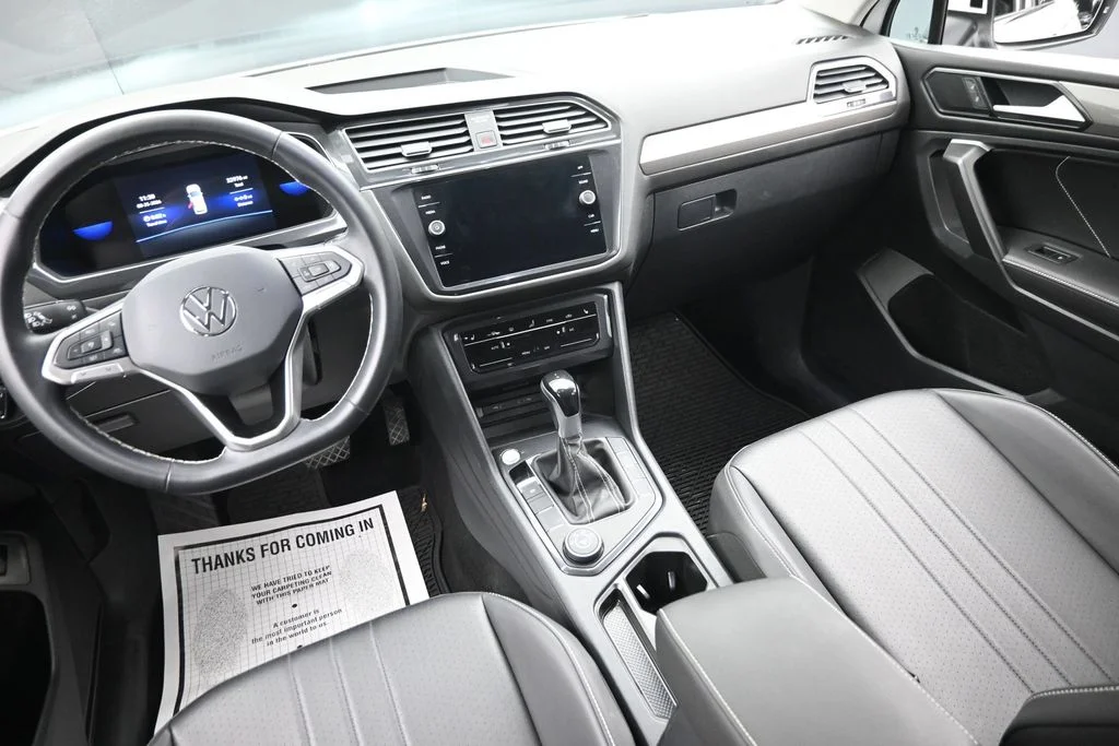 Used 2024 White Volkswagen 2.0T SE image 15