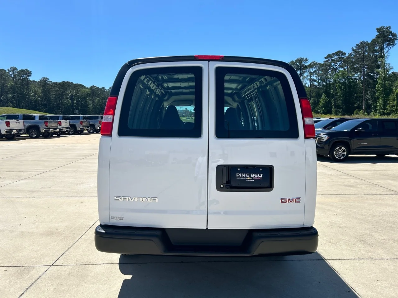 2026 GMC Savana Cargo Work Van - Photo 6