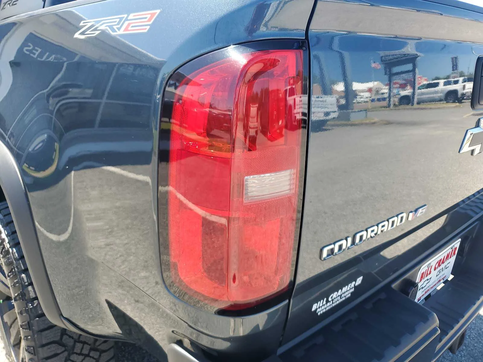 Used 2019 SHADOW GRAY METALLIC Chevrolet 4WD ZR2 image 4
