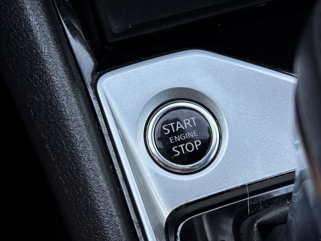 Used 2024 Black Nissan 2.5 SV image 22