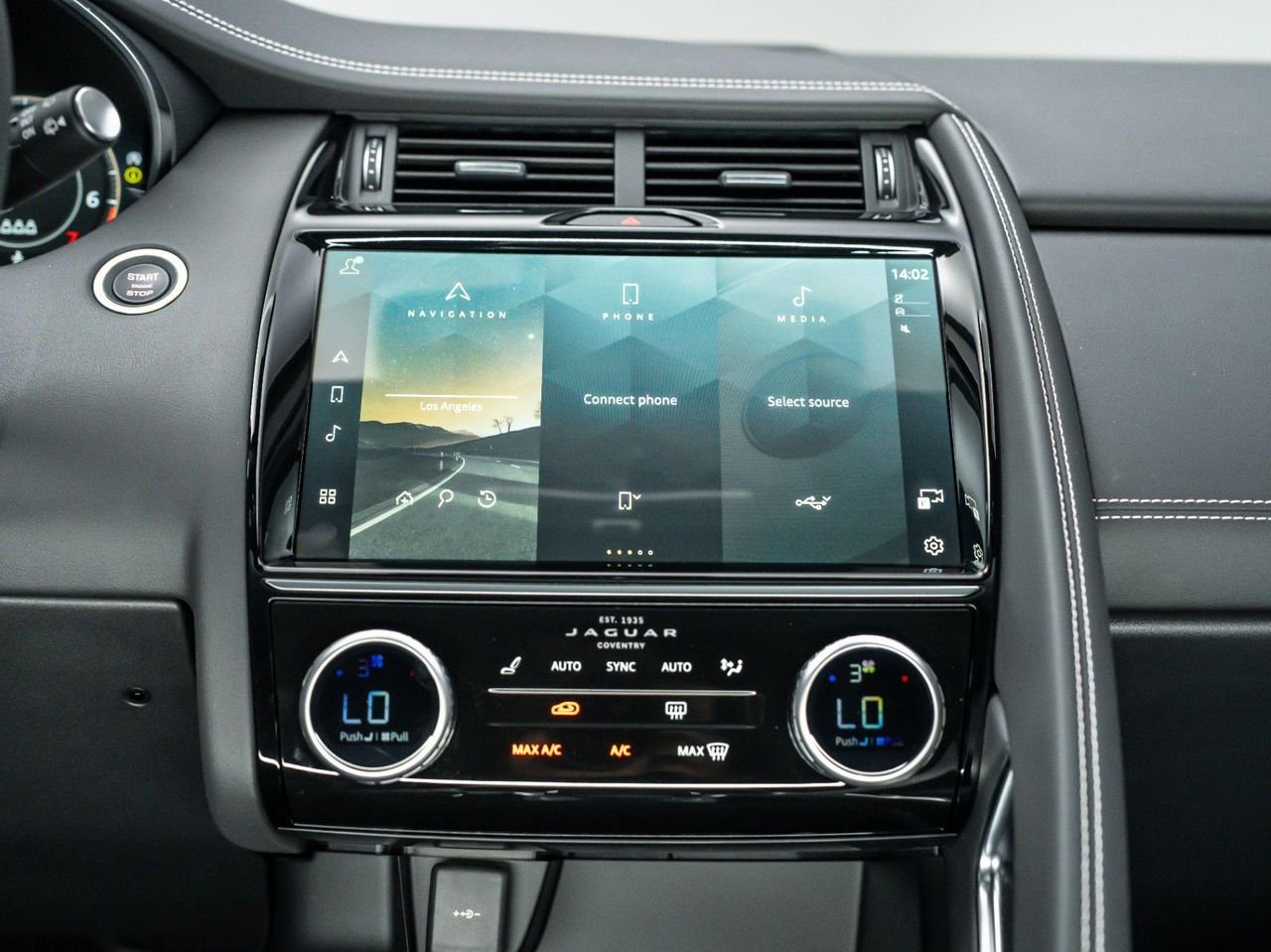 2024 Jaguar E-Pace R-DYNAMIC SE - Photo 29