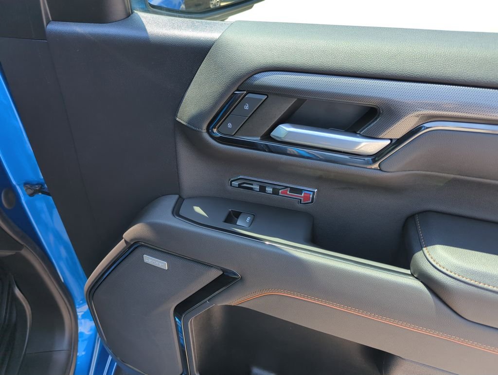 Used 2022 Blue GMC AT4 image 34