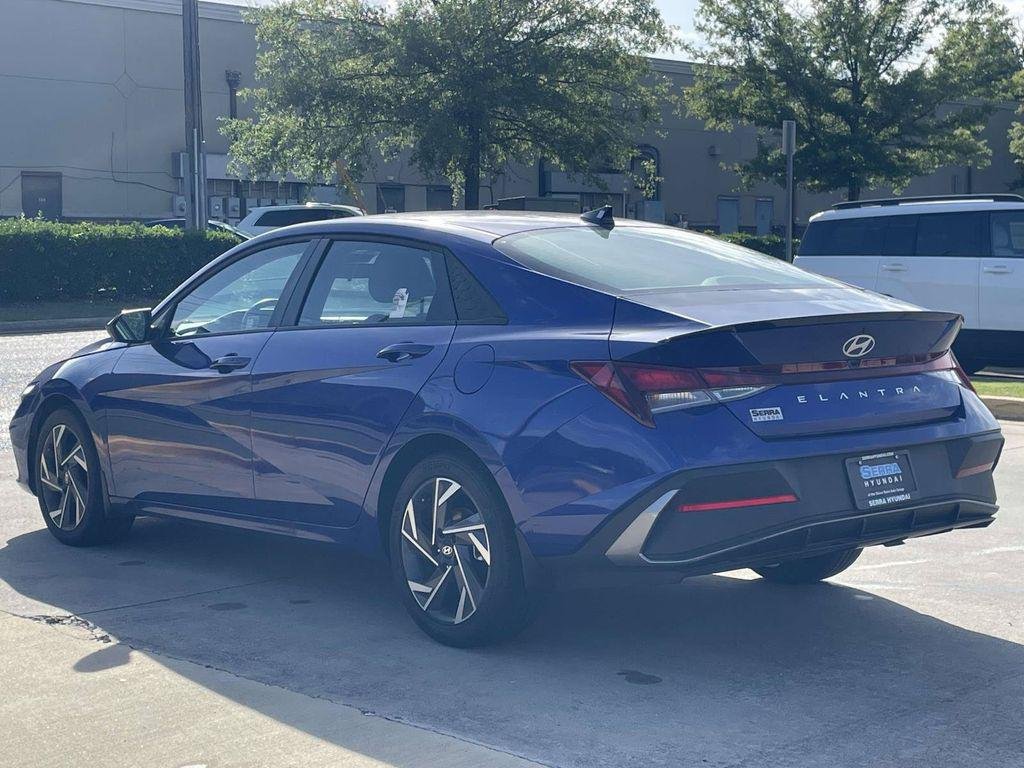 New 2025 Blue Hyundai SEL Sport image 30