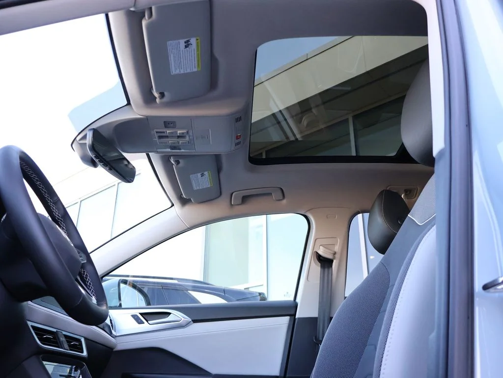 New 2026 Gray Volkswagen 1.5T SE image 31