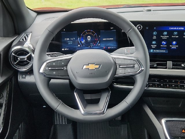 2027 Chevrolet Equinox LT - Photo 21