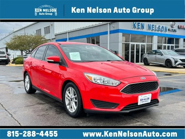 Used 2016 Gray Ford SE image 1