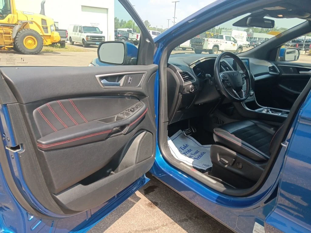 Used 2023 Blue Metallic Ford ST Line image 11
