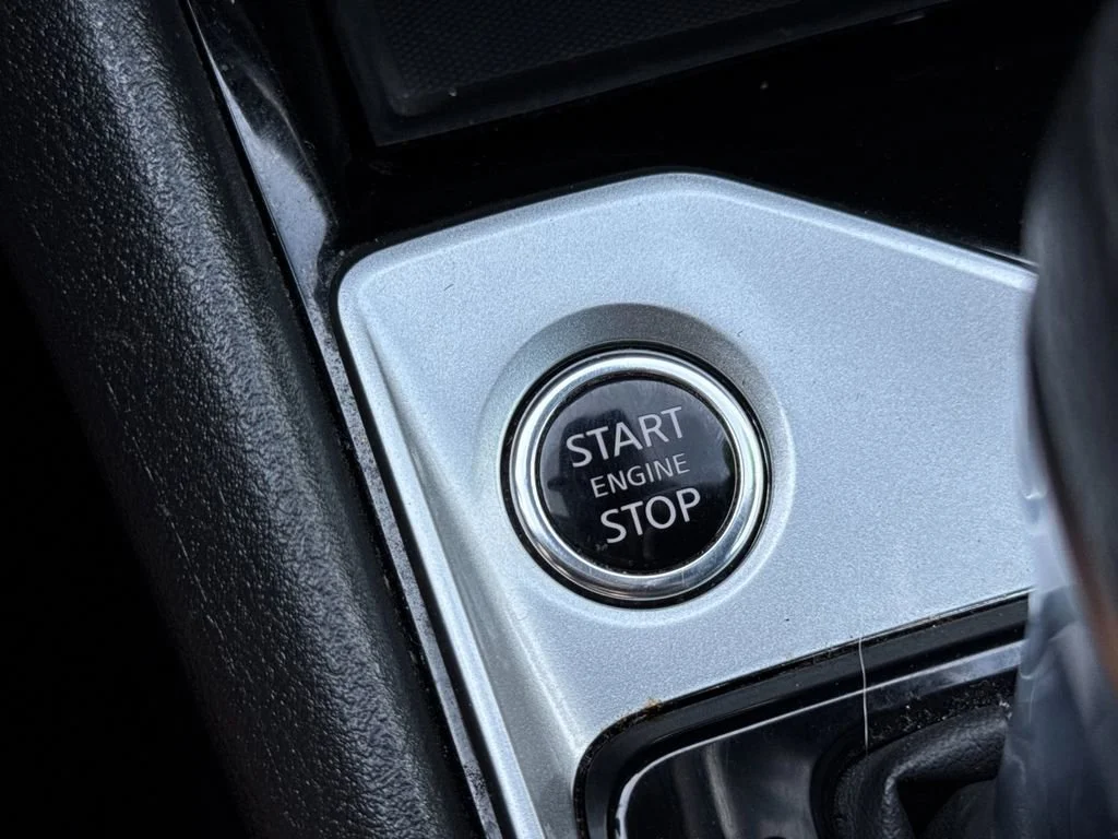 Used 2024 Black Nissan 2.5 SV image 22