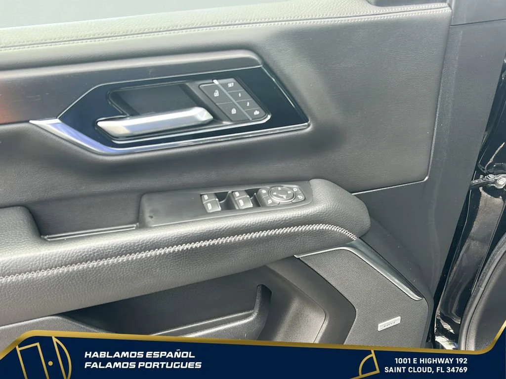 Certified Used 2025 Onyx Black GMC Denali image 13