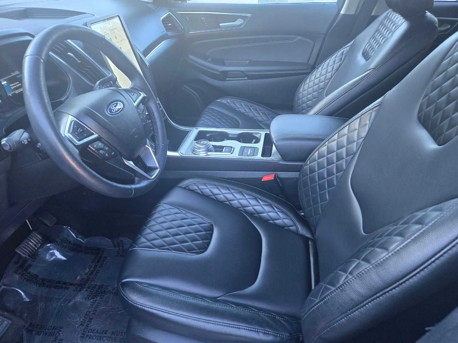 Used 2024  Ford Titanium image 23