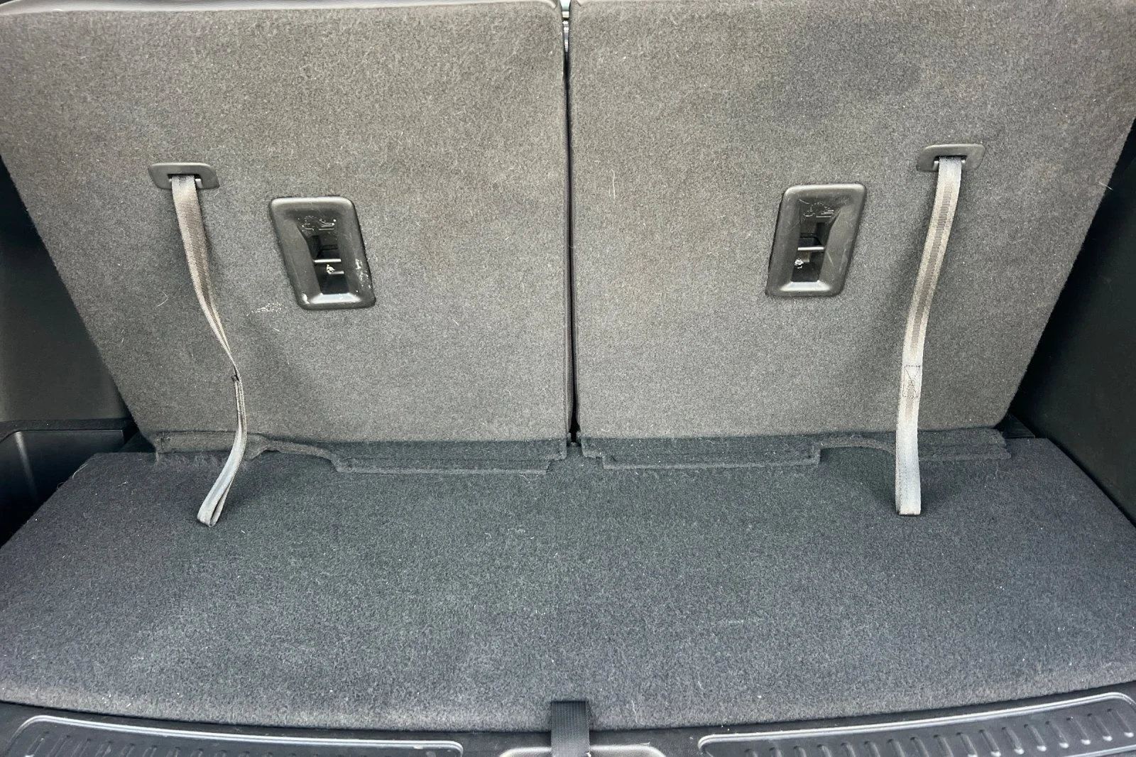 Used 2021 SATIN STEEL METALLIC GMC Denali image 16