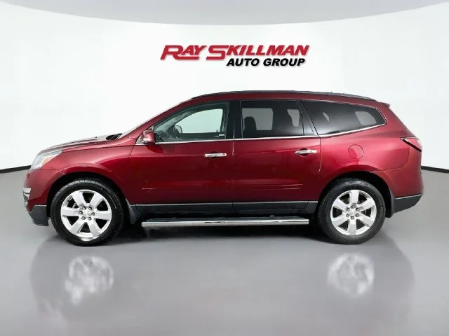 Used 2017 Red Chevrolet 1LT image 4