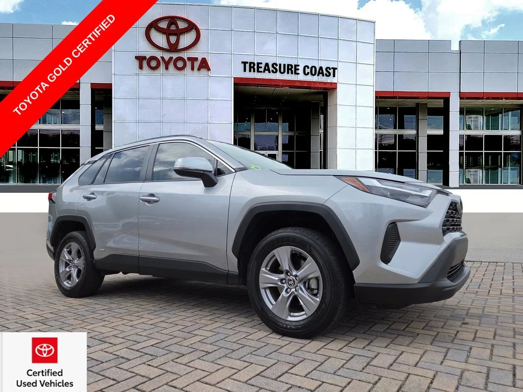 Certified Used 2025 Silver Toyota XLE image 1
