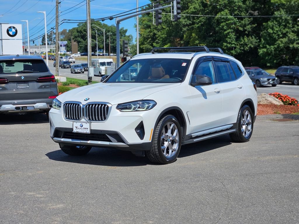 Used 2022 Mineral White Metallic BMW xDrive30i image 3