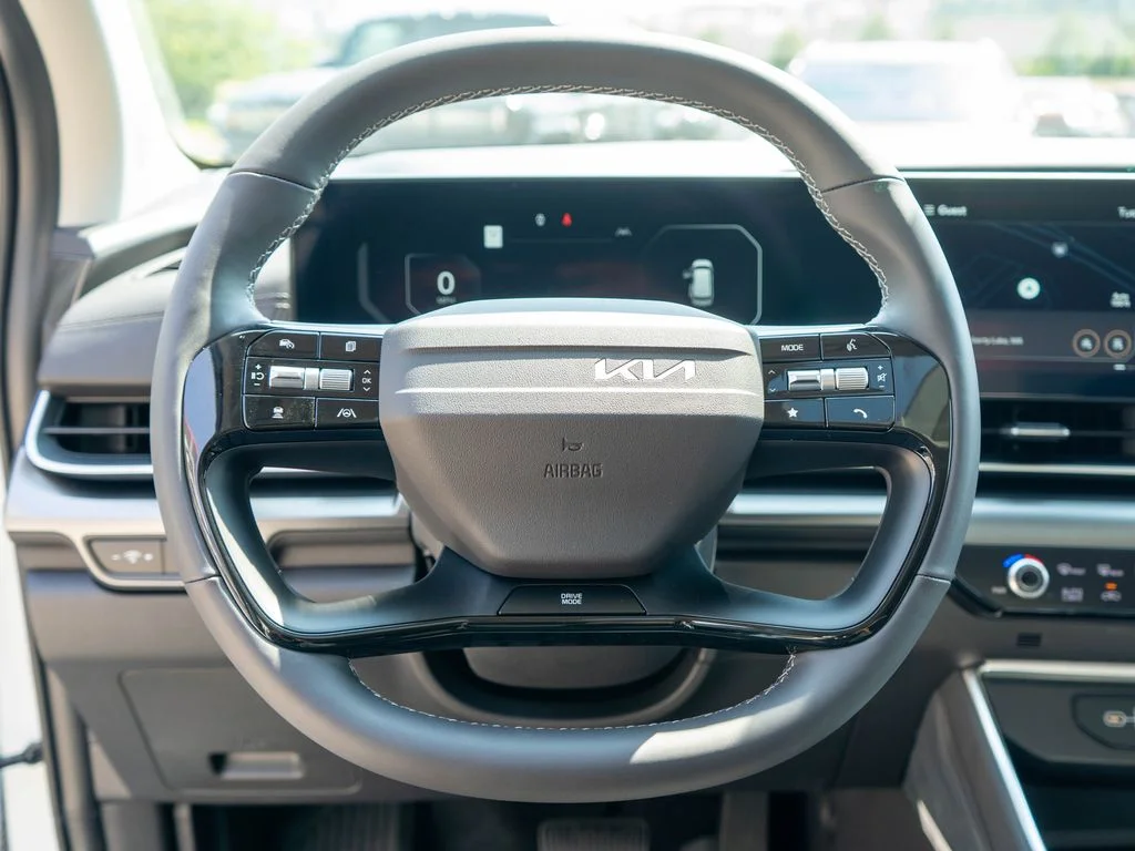 New 2027 Snow White Pearl Kia SX image 18