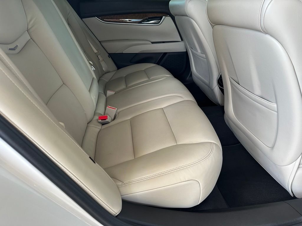 Used 2019 White Cadillac Luxury image 34