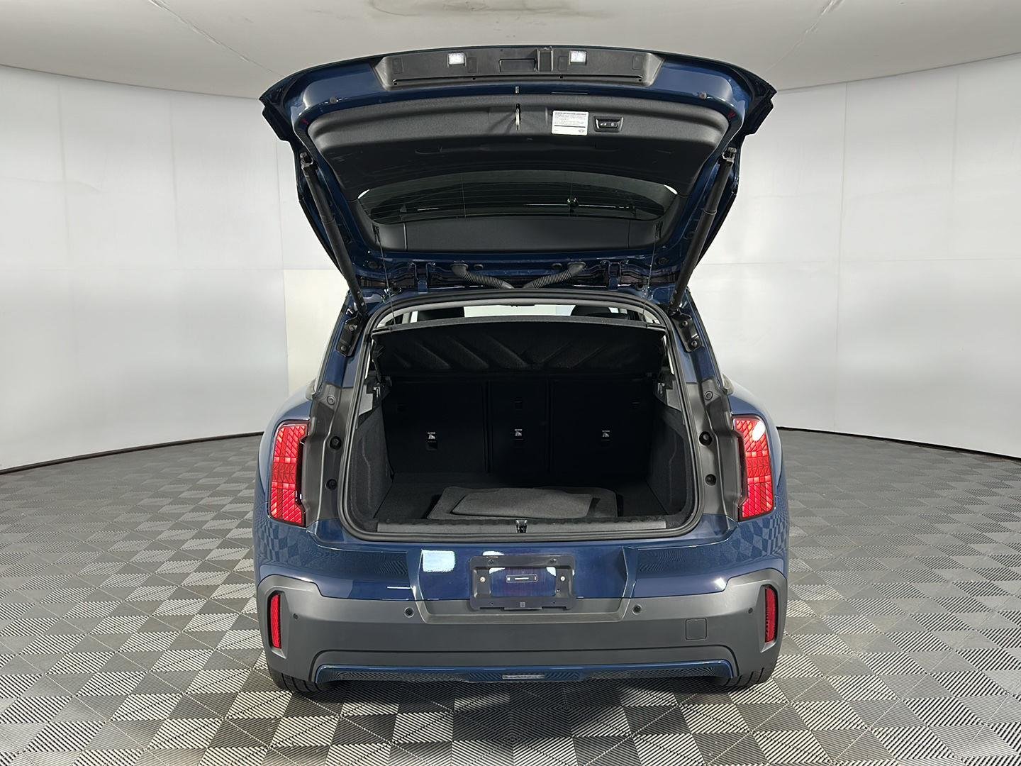 Certified Used 2025 Indigo Sunset Blue Metallic MINI S image 26