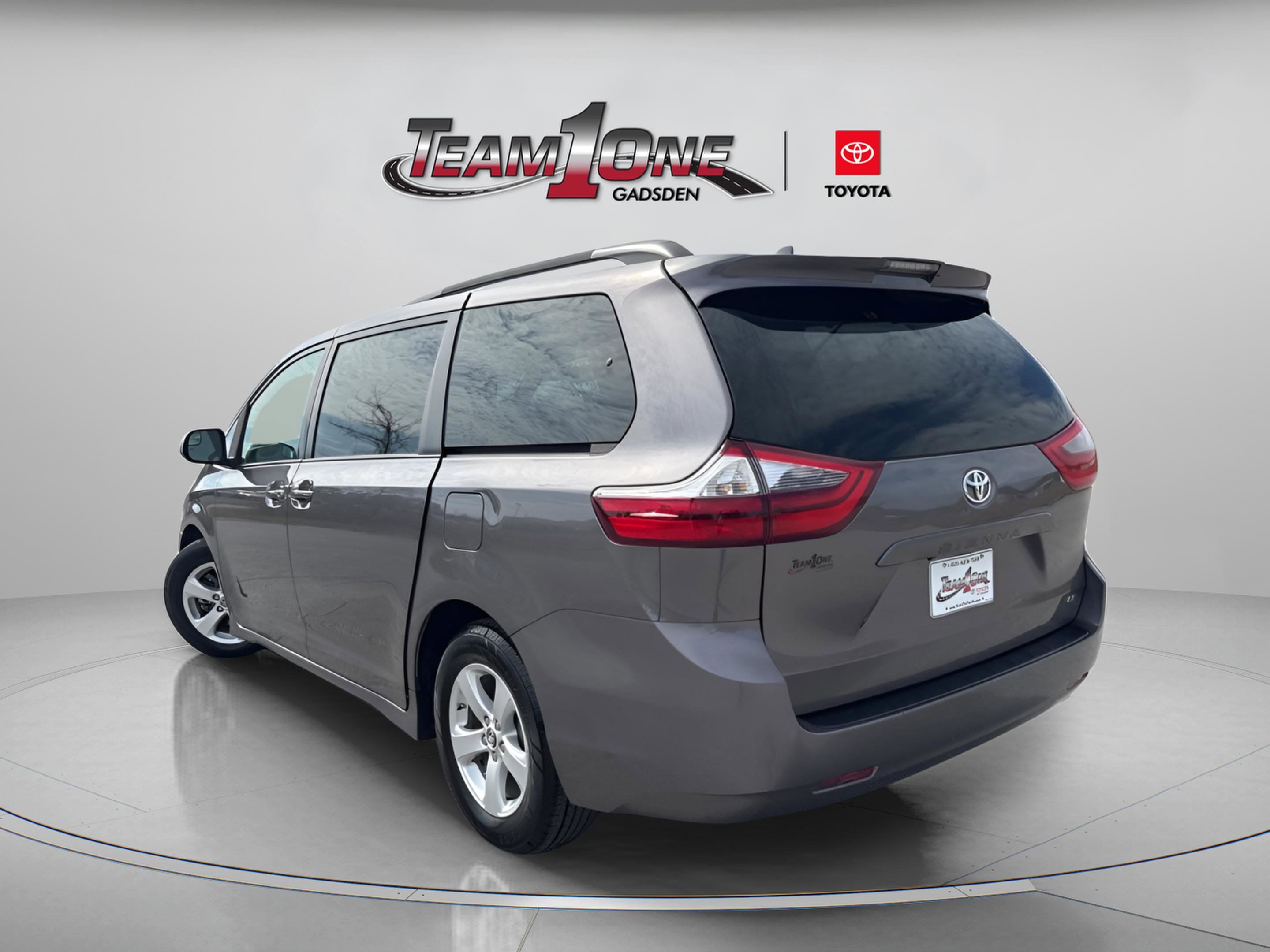 Used 2020 Toyota Sienna LE with VIN 5TDKZ3DC1LS033174 for sale in Rainbow City, AL