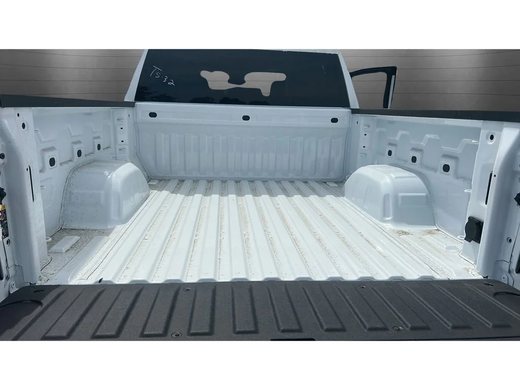 New 2026 Summit White GMC Elevation image 14