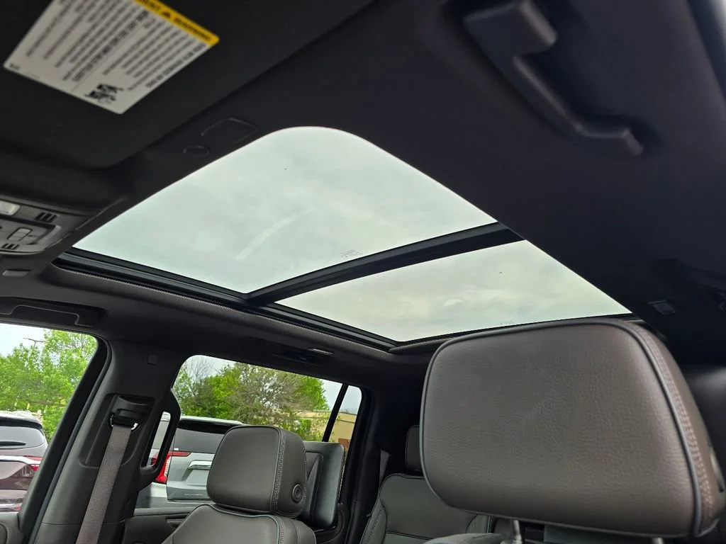 2023 GMC Yukon XL Denali - Photo 19