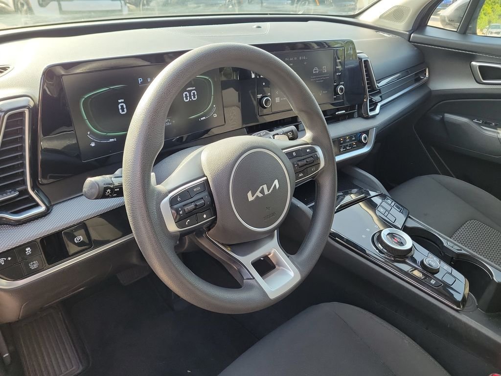 Used 2023 Fusion Black Kia LX image 22