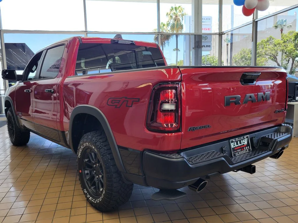New 2026 Molten Red Pearl-Coat Exterior Paint RAM Rebel image 2