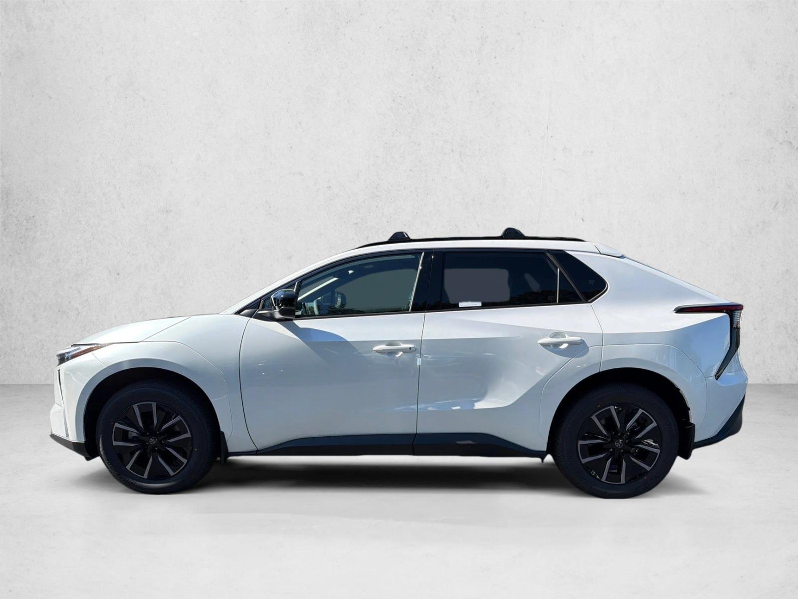 New 2026 Wind Chill Pearl Toyota XLE image 6