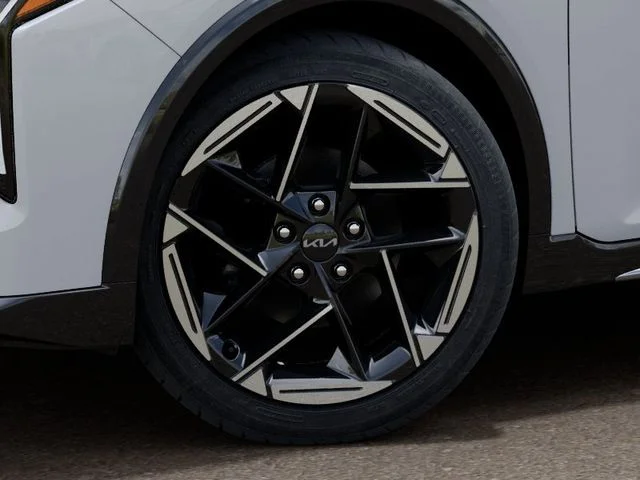 New 2026 Snow White Pearl Kia GT-Line image 9