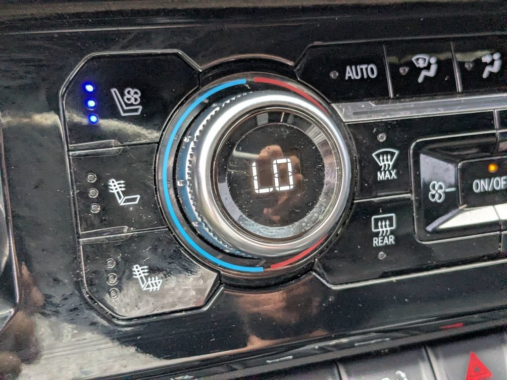 Used 2025 Thunderstorm Gray GMC AT4 image 30