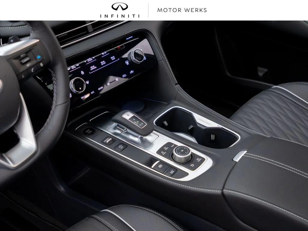New 2027 MINERAL BLACK INFINITI Autograph AWD image 11