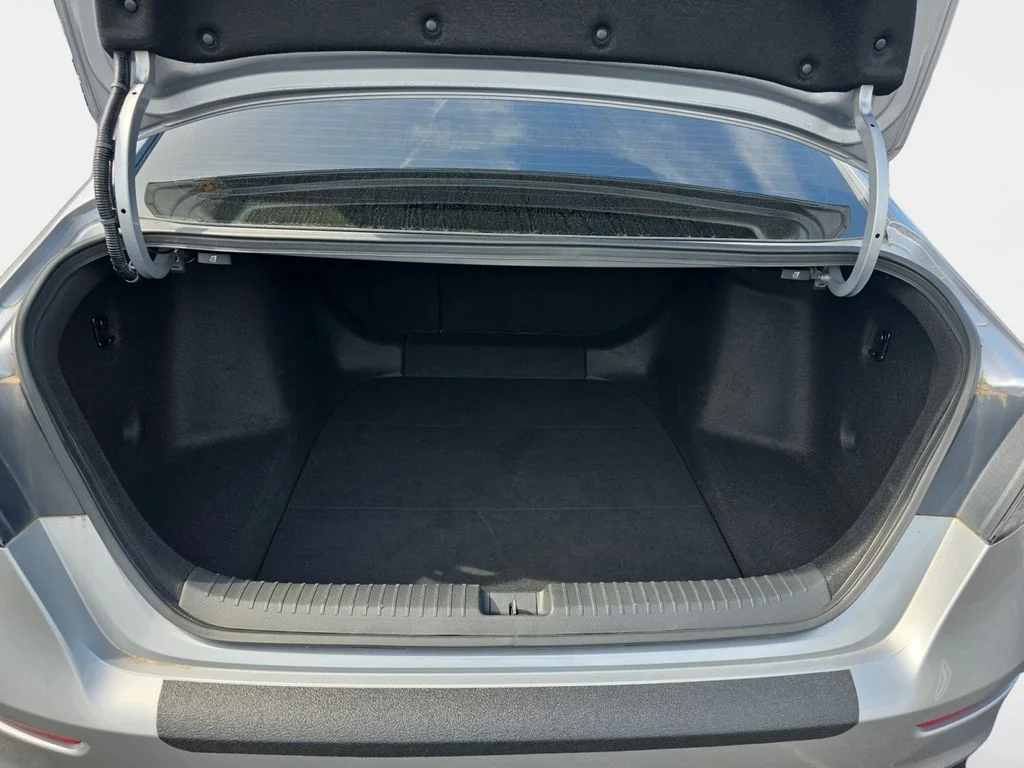 2023 Honda Accord EX - Photo 23