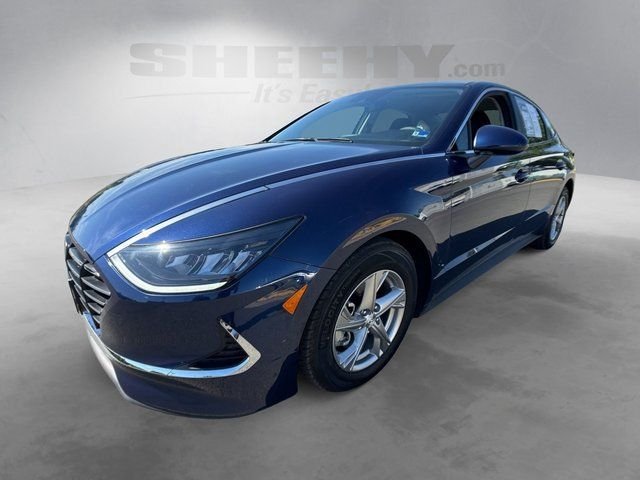 Used 2021 Blue Hyundai SE image 18